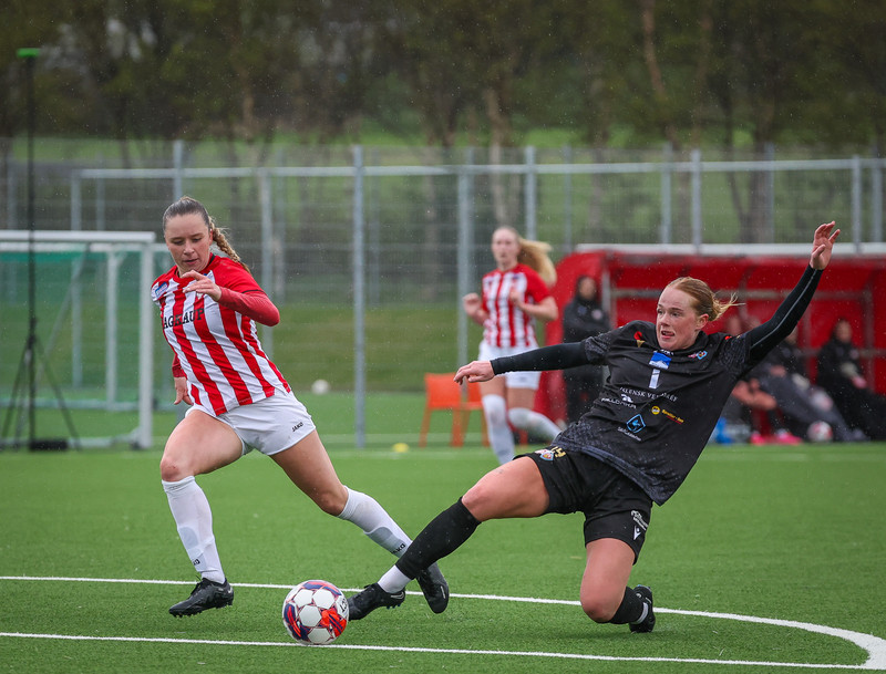 Myndaveisla: Þróttur vann topplið Þórs/KA