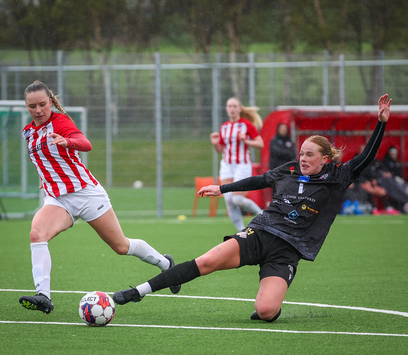 Myndaveisla: Þróttur vann topplið Þórs/KA