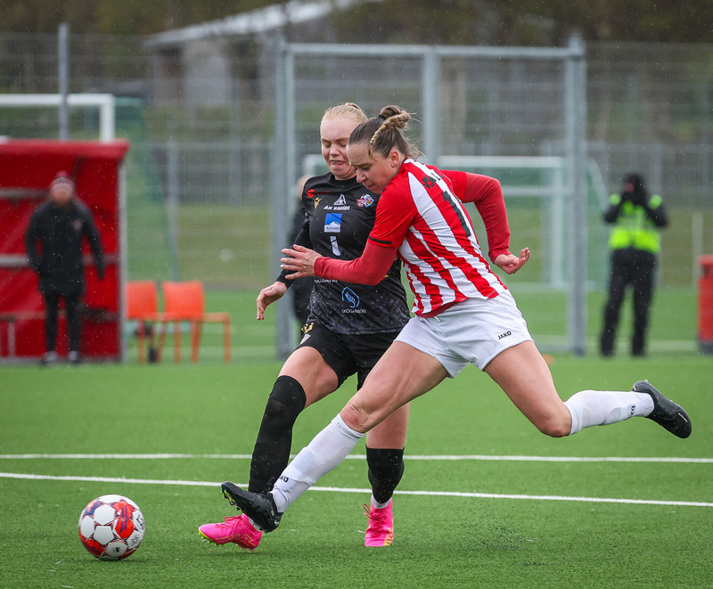 Myndaveisla: Þróttur vann topplið Þórs/KA