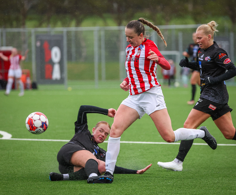 Myndaveisla: Þróttur vann topplið Þórs/KA