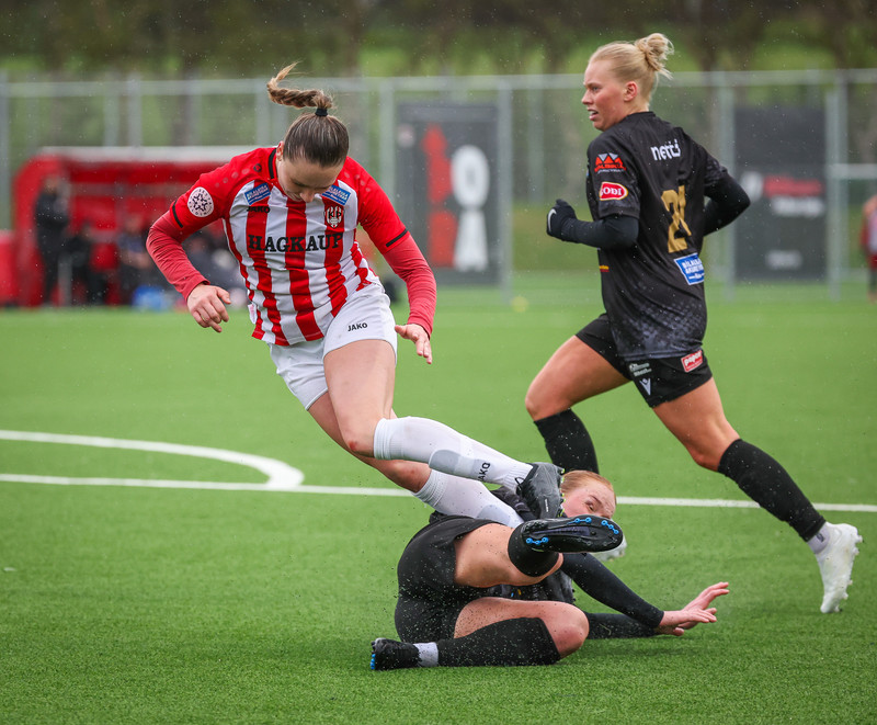Myndaveisla: Þróttur vann topplið Þórs/KA