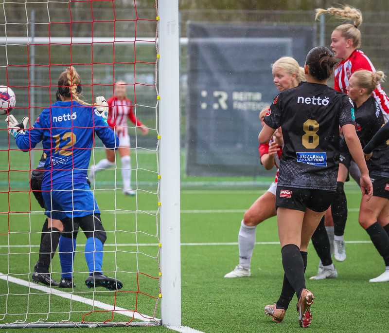 Myndaveisla: Þróttur vann topplið Þórs/KA