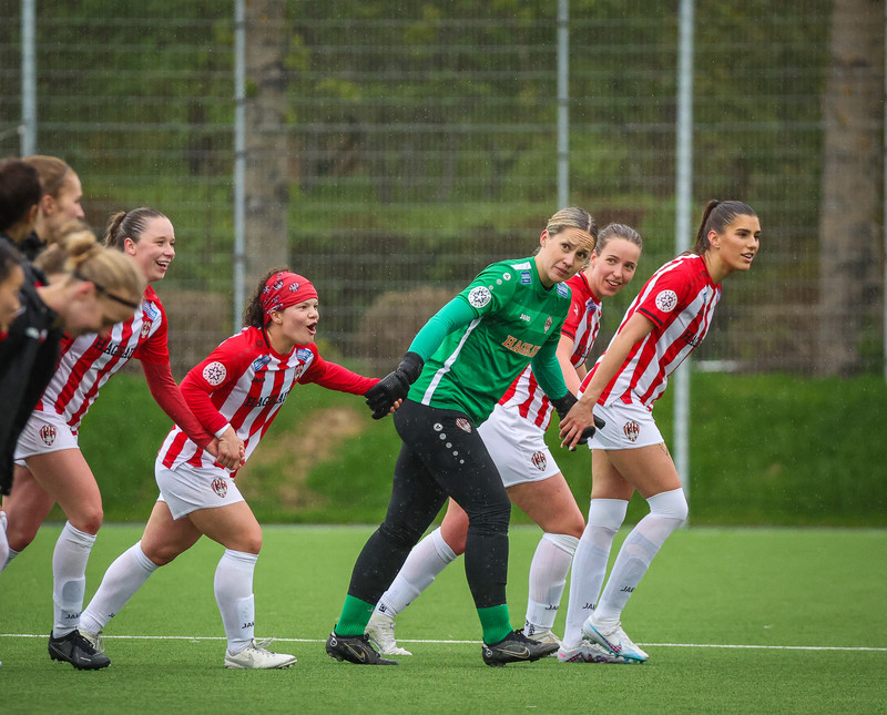 Myndaveisla: Þróttur vann topplið Þórs/KA