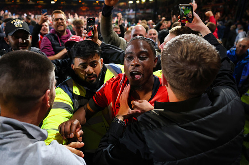 Pelly Ruddock Mpanzu.
