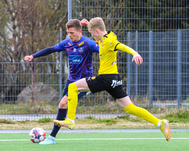 Myndaveisla: ÍA vann Leikni í Breiðholti