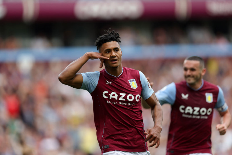 Aston Villa fer í Sambandsdeildina