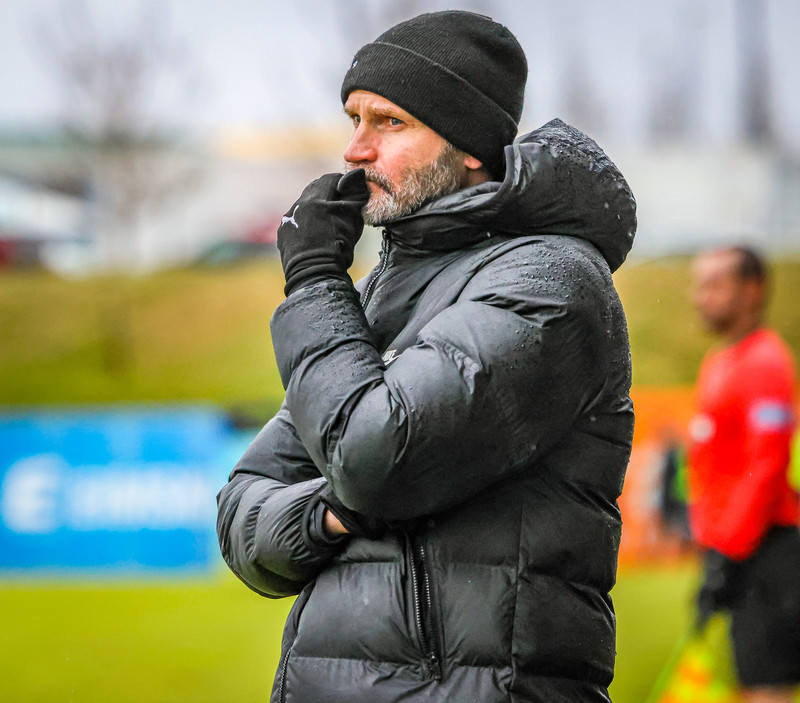 <b>Sigurvin Ólafsson</b> - Aðstoðarþjálfari FH og fyrrum leikmaður og aðstoðarþjálfari KR.