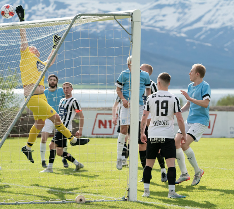 Fótbolti.net bikarinn hefst á Reyðarfirði á þjóðhátíðardeginum