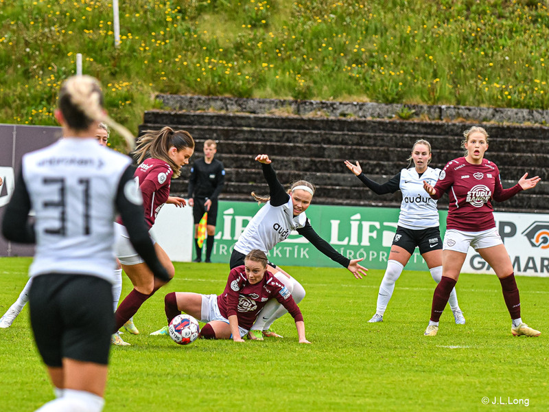 Myndaveisla: FH vann botnlið Selfoss
