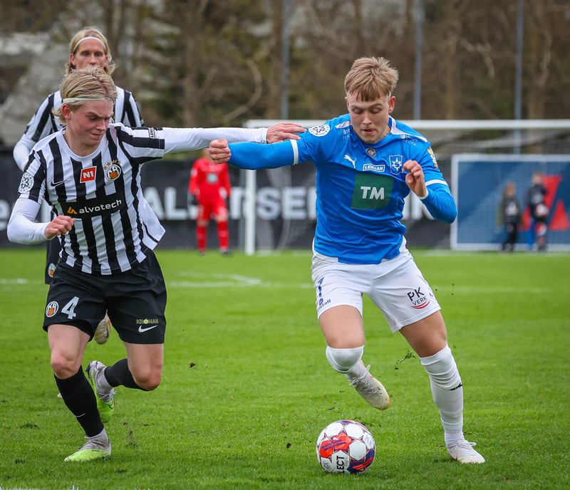 Myndaveisla: KR vann Stjörnuna í framlengdum leik