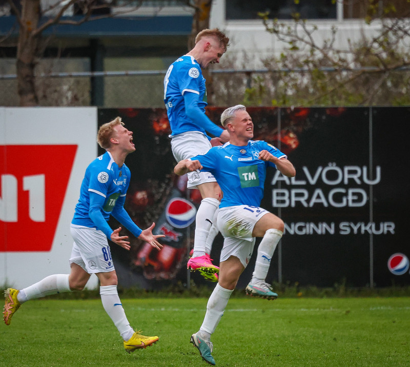 Myndaveisla: KR vann Stjörnuna í framlengdum leik