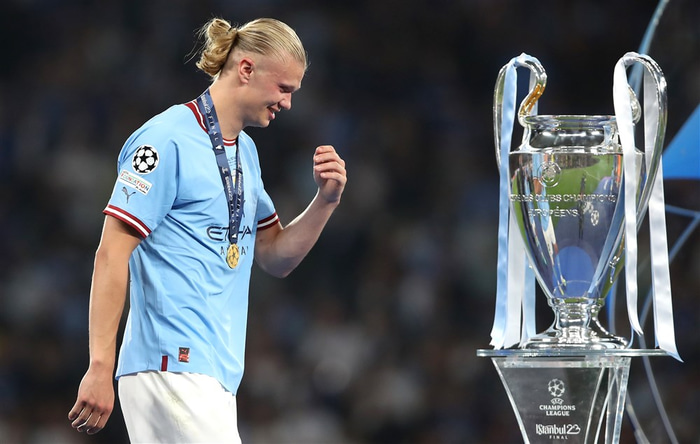 Manchester City er ríkjandi meistari.