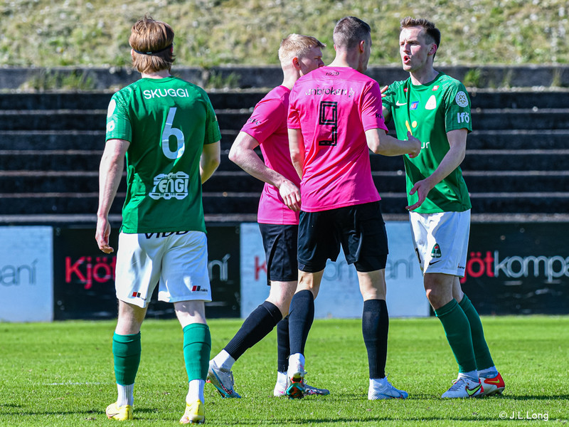 Myndaveisla frá jafntefli FH og Breiðabliks