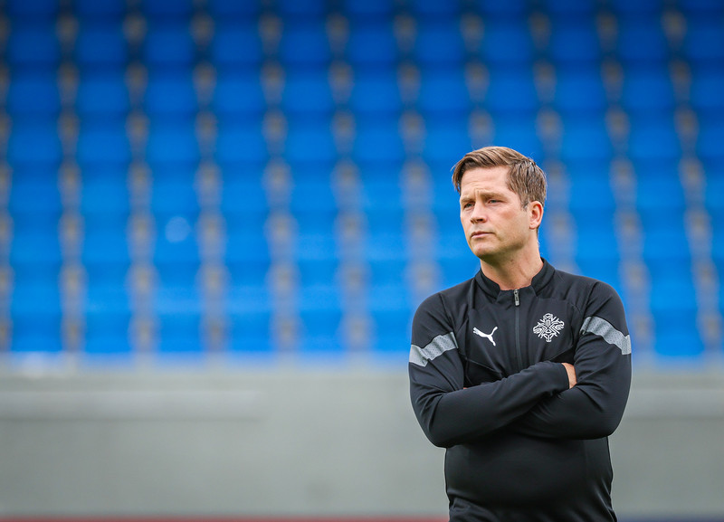 Jóhannes Karl er á leið í viðtal hjá Norrköping