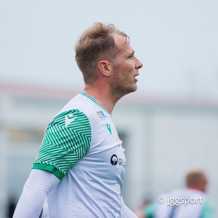 McAusland lék með Njarðvík frá 2020 til 2023.