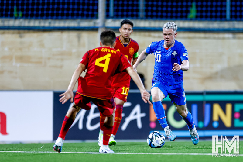 Áhuginn jókst sannarlega eftir frábæra frammistöðu hans með U19 ára liðinu