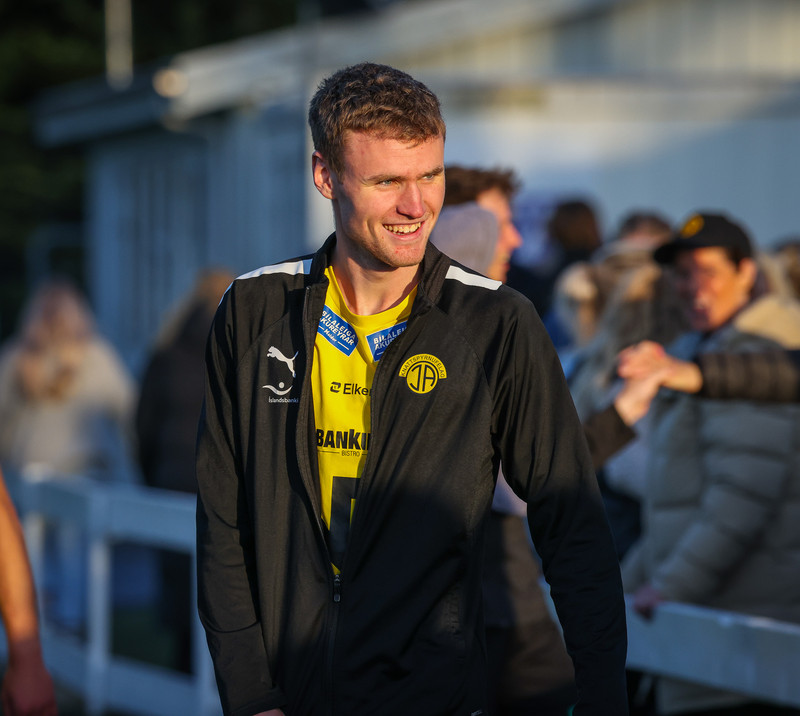 Ingi Þór Sigurðsson kemur inn fyrir Arnór Smárason í dag.