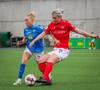 Betsy Doon Hassett, Arna Sif Ásgrímsdóttir
