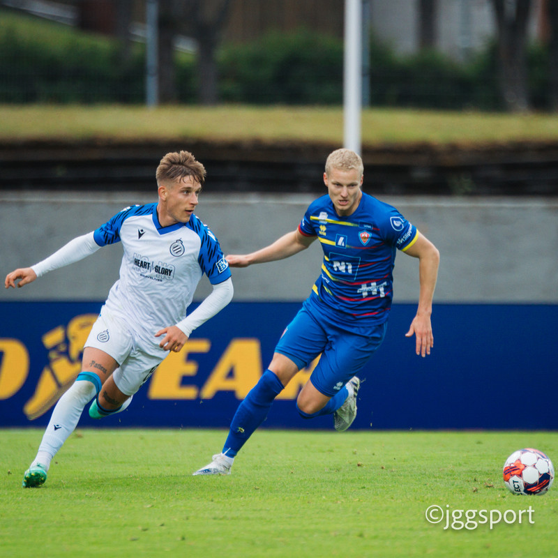 Ásgeir Sigurgeirsson fyrirliði KA í leik gegn Club Brugge í forkeppni Sambandsdeildarinnar