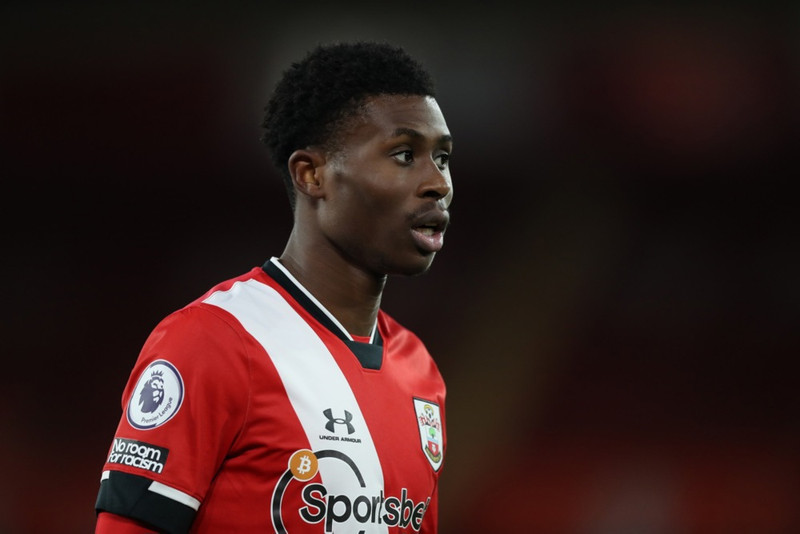 Leverkusen kaupir Tella frá Southampton (Staðfest)