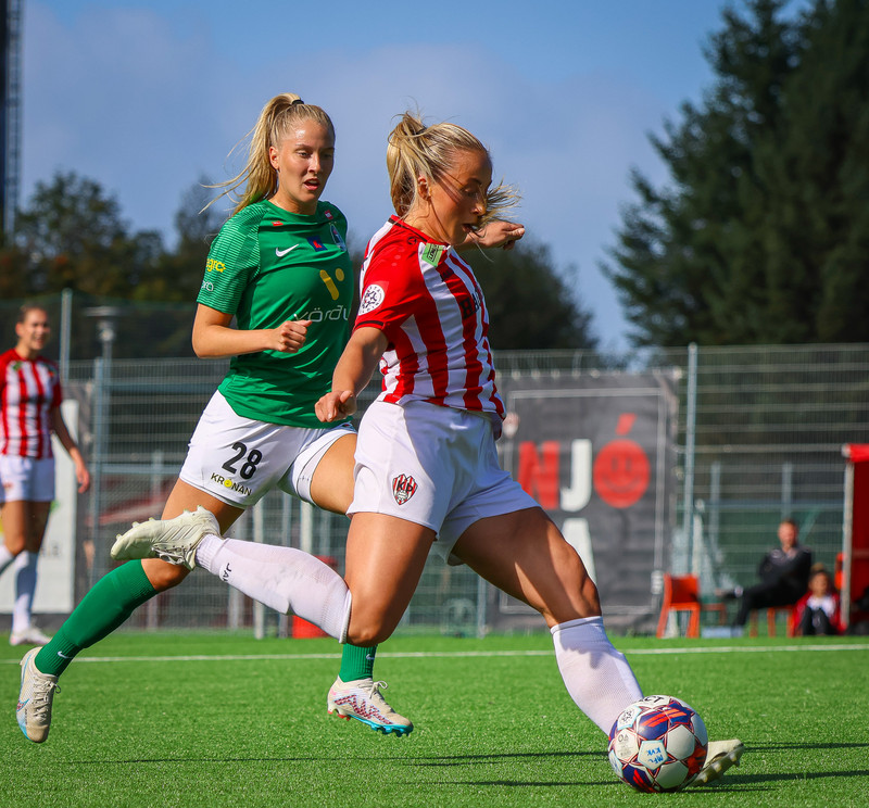 Myndaveisla frá sigri Þróttar á Breiðabliki