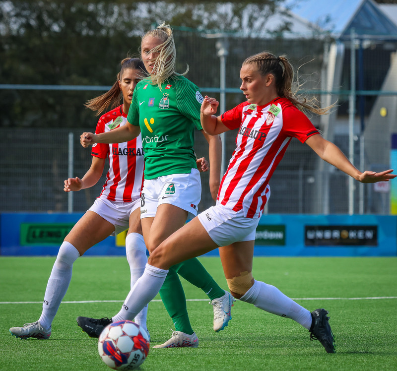 Myndaveisla frá sigri Þróttar á Breiðabliki