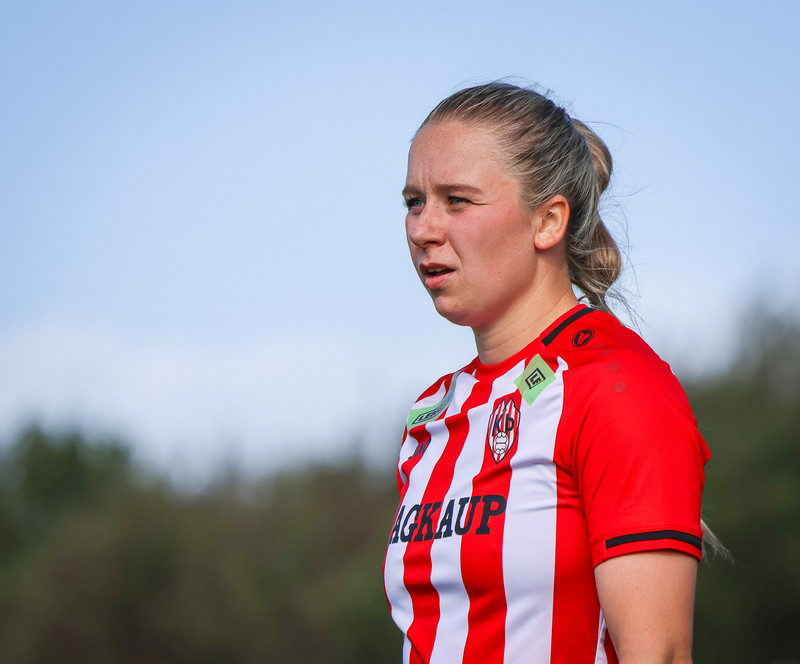 Myndaveisla frá sigri Þróttar á Breiðabliki