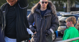 Gísli á íbúð á Akranesi og tengingin við ÍA er sterk