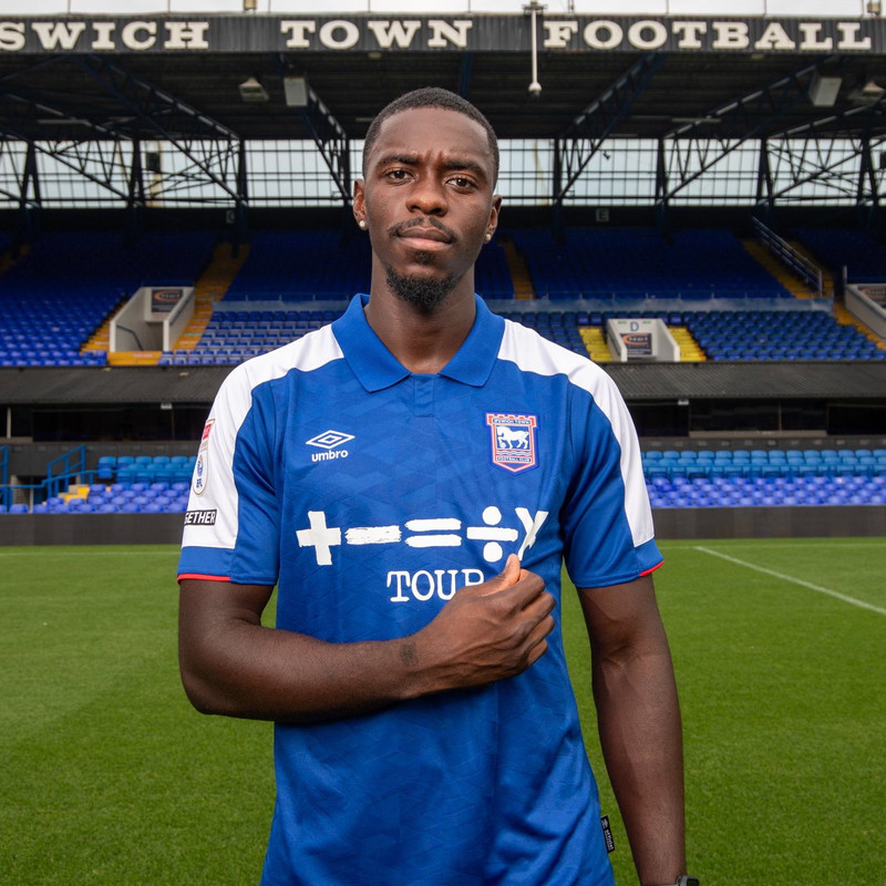 Axel Tuanzebe.