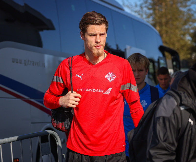 Adam Ingi Benediktsson.