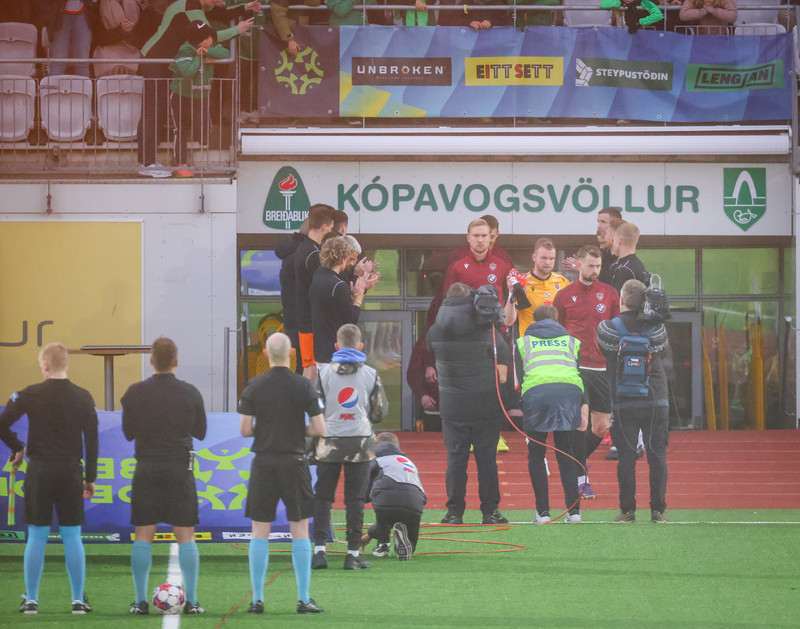 Myndaveisla: Breiðablik vann nýja Íslandsmeistara í Kópavogi