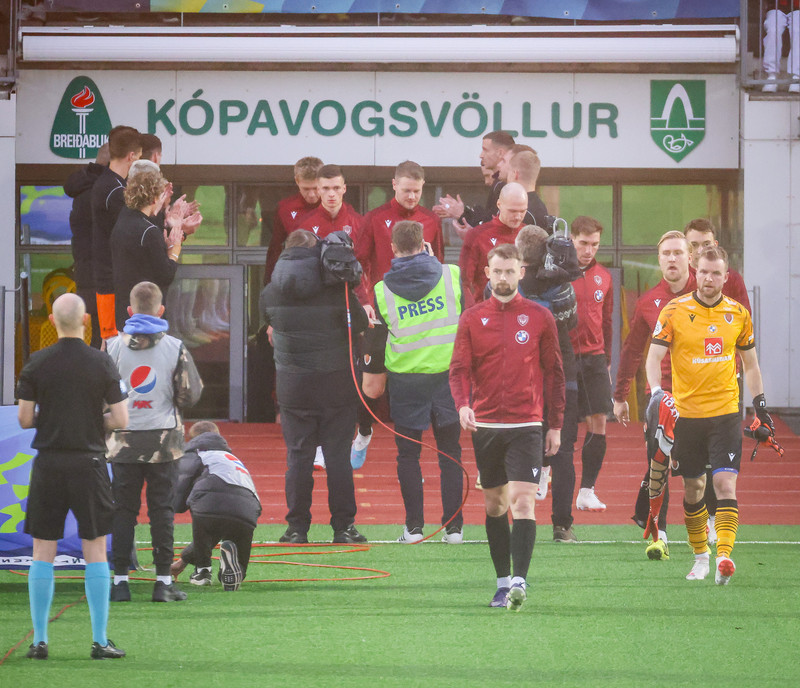 Myndaveisla: Breiðablik vann nýja Íslandsmeistara í Kópavogi