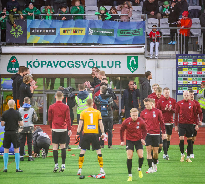 Myndaveisla: Breiðablik vann nýja Íslandsmeistara í Kópavogi
