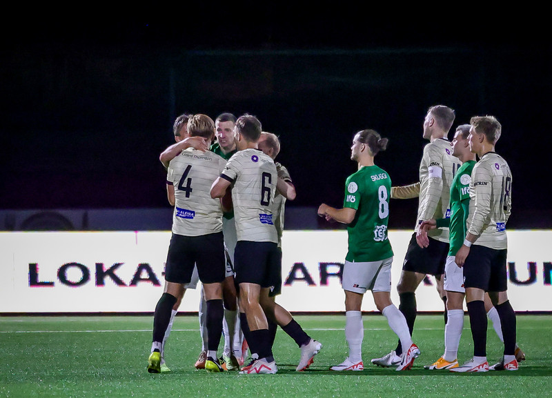 Myndaveisla: Breiðablik vann nýja Íslandsmeistara í Kópavogi