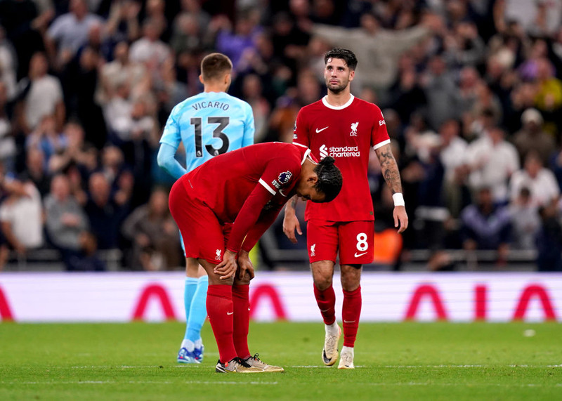 Liverpool sektað.