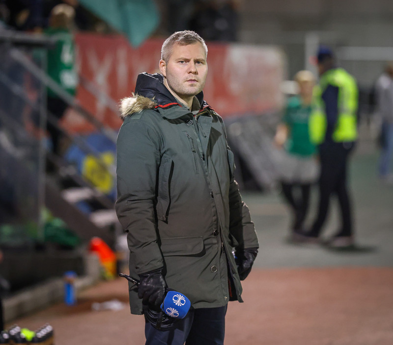 Myndaveisla: Valur hampaði skildinum í Bestu-deildinni