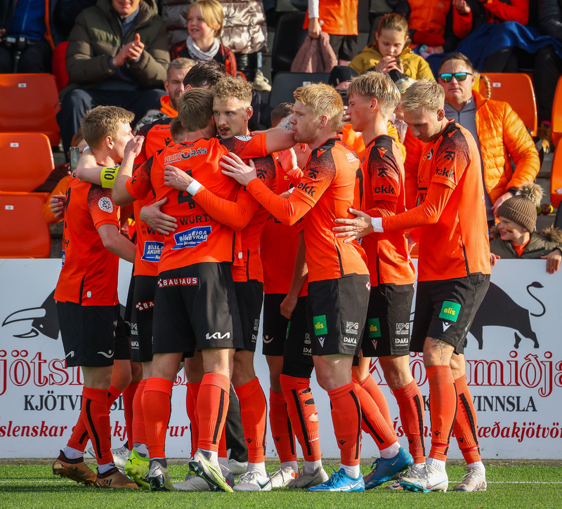 Fylkir fagnar marki á síðasta tímabili.