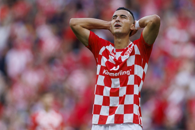 El Ghazi rekinn frá Mainz eftir að hafa verið hleypt aftur inn (Staðfest)