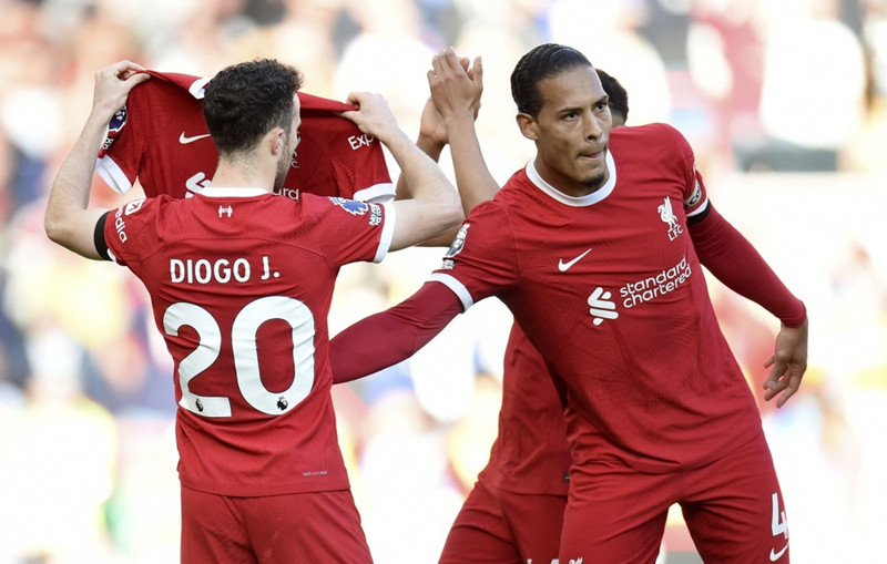 Liverpool hættir að nota treyju númer 20 til heiðurs Jota