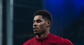 Man Utd gefur fimm leikmönnum lengra frí til að finna...