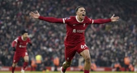 Liverpool býður Alexander-Arnold nýjan samning