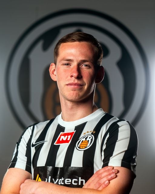 Fyrir mig akkúrat núna fannst mér áskorunin að fara á nýjan stað á Íslandi kalla á mig.