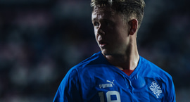 Lukkukrakki fyrir fjórtán árum en samherjar í dag -...