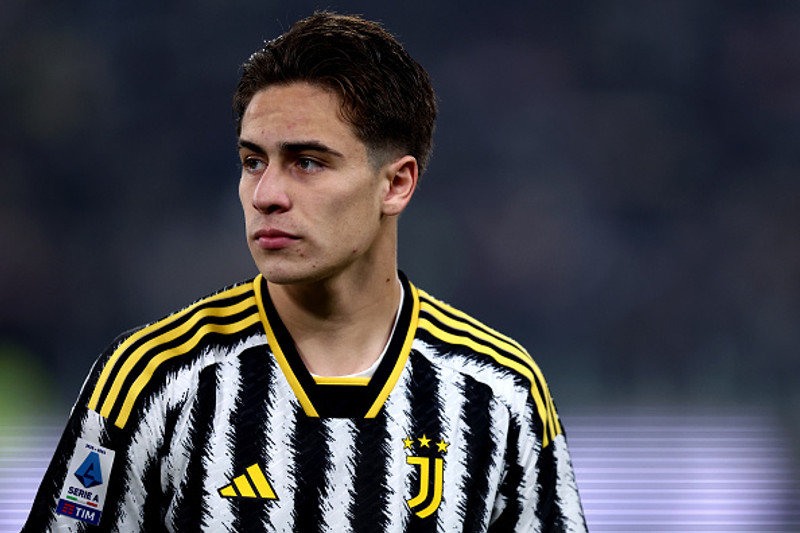 Manchester United hefur áhuga á Yildiz.