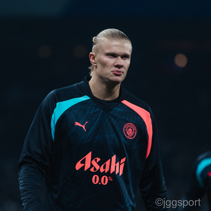 Haaland bað um skiptingu gegn Real Madrid.