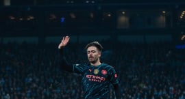 Ætti að vera sáraeinfalt fyrir Grealish að velja...
