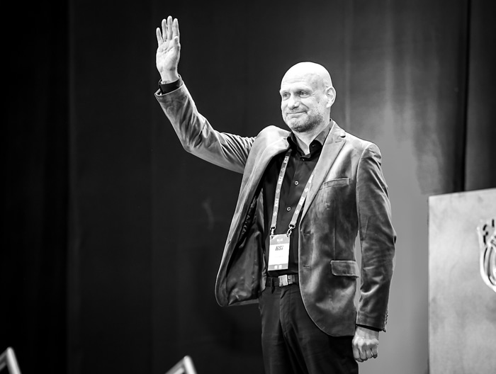 Þorvaldur fagnar siginum í dag.