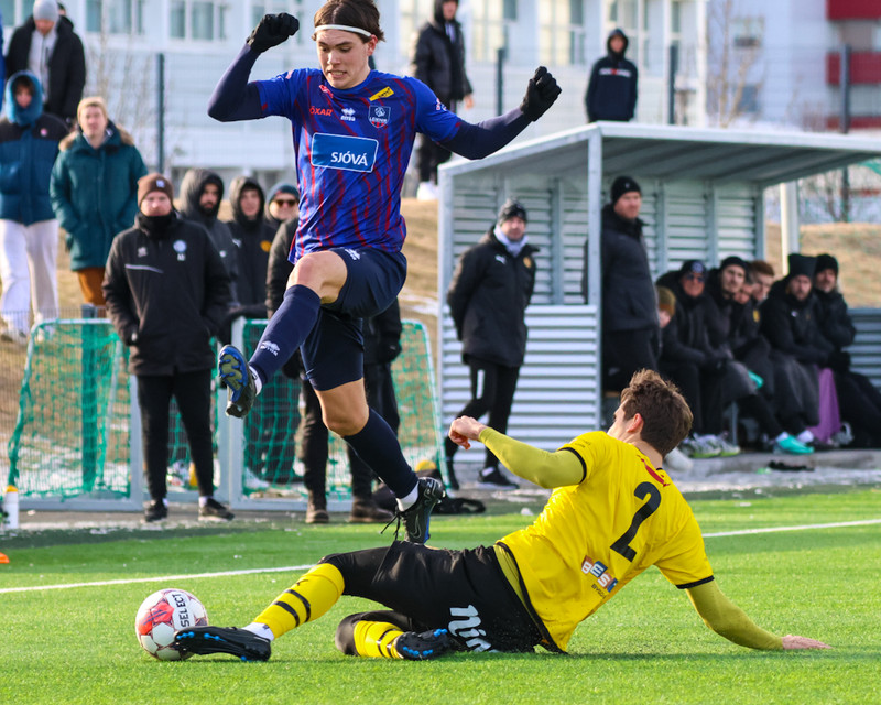 Myndaveisla 1: ÍA vann Leikni í Breiðholti