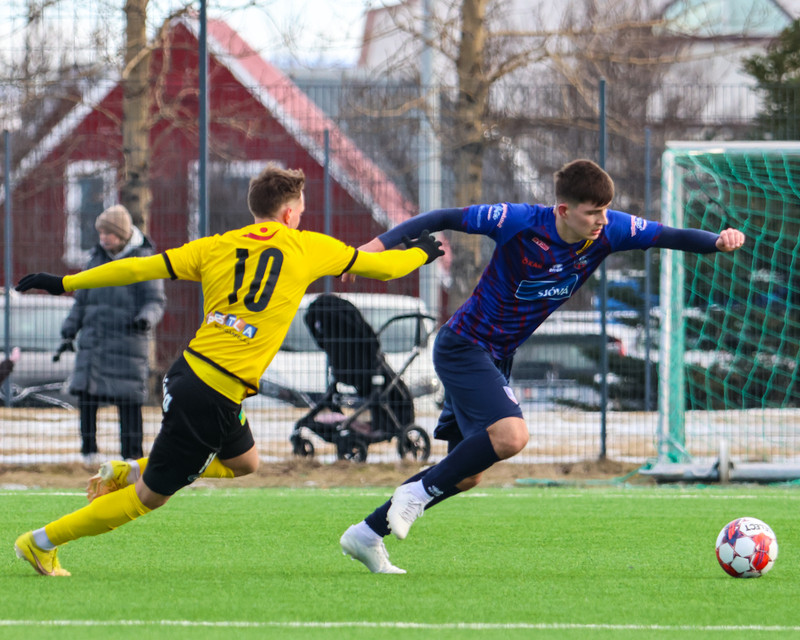 Myndaveisla 1: ÍA vann Leikni í Breiðholti