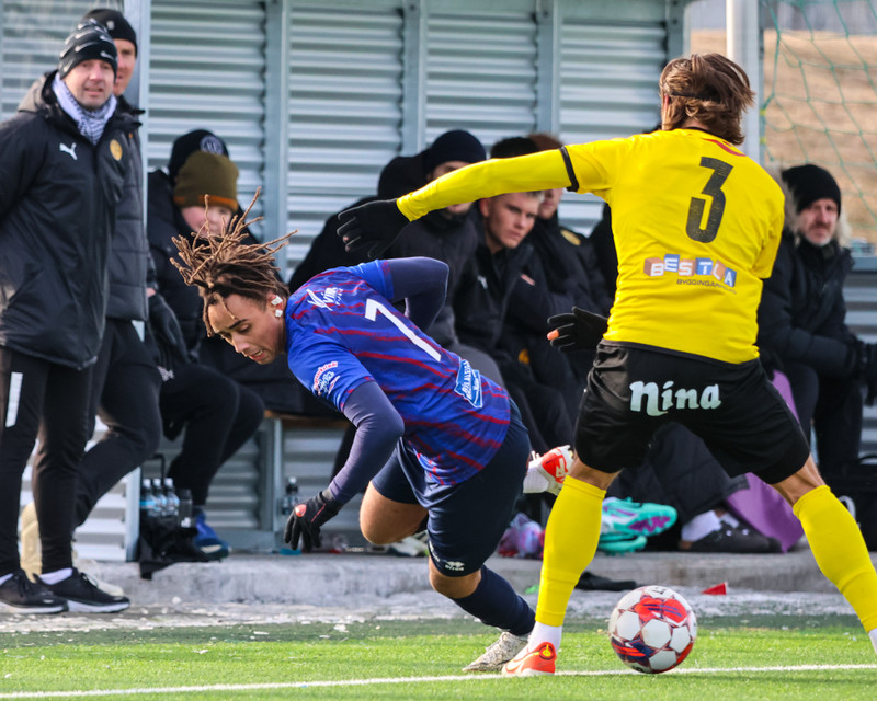 Myndaveisla 1: ÍA vann Leikni í Breiðholti